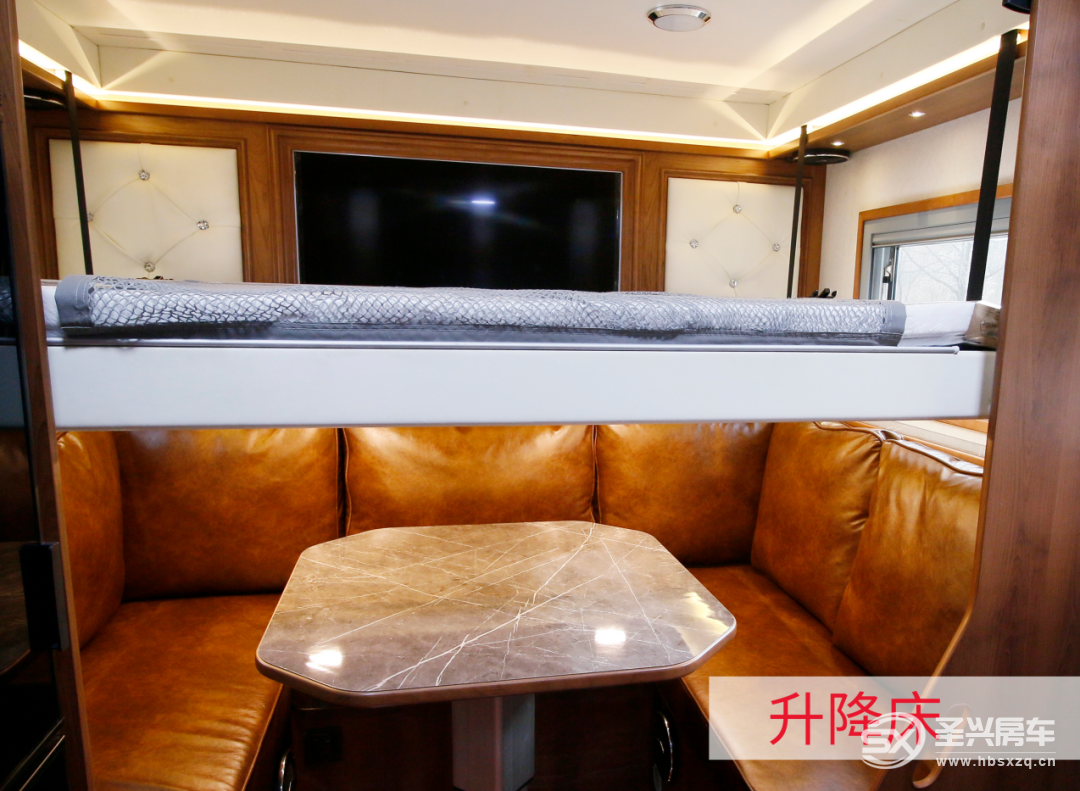 汕德卡底盤打造升降床房車，兩張床位，空間寬敞！-7.png