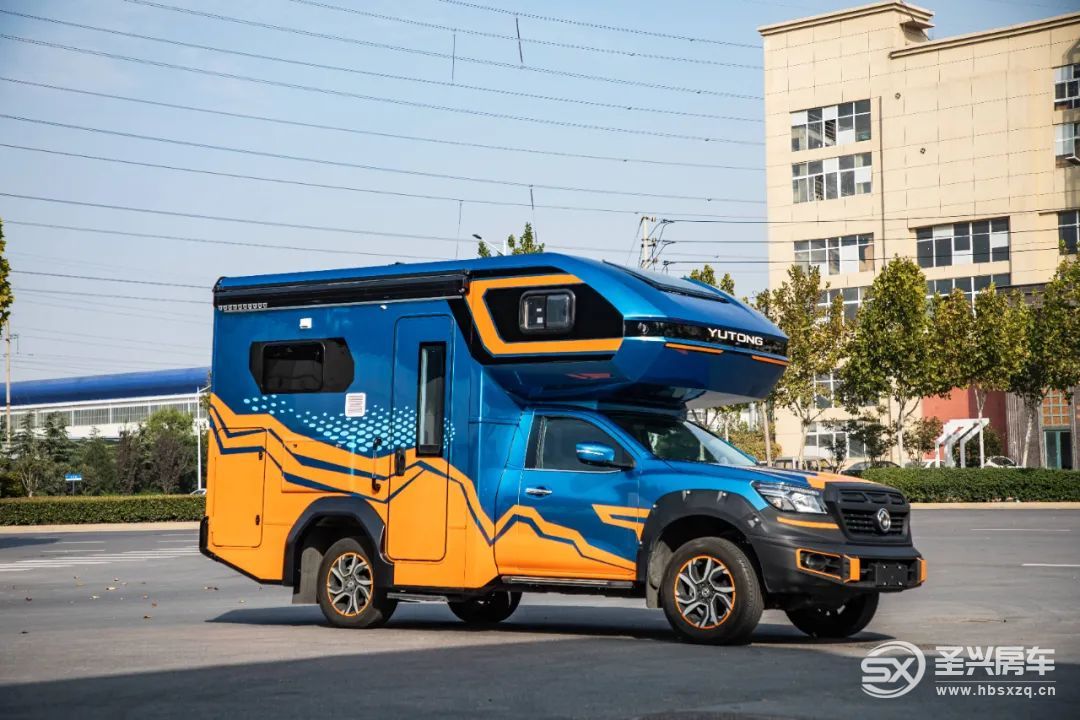 野性十足，四驅(qū)還帶差速鎖，宇通全新皮卡房車來襲，開啟你的探險(xiǎn)之旅-32.jpg