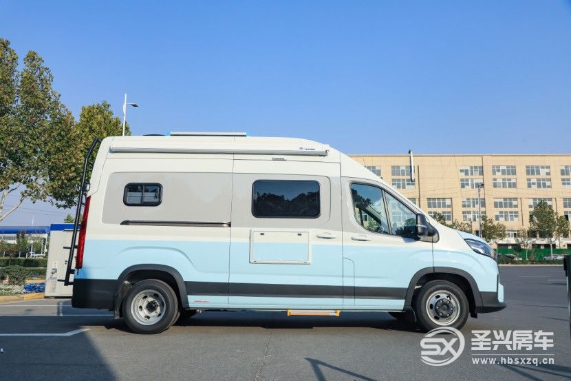 48V電路系統(tǒng)，獨(dú)立續(xù)航可維持3天，宇通全新B311豪享版房車等你來發(fā)現(xiàn)！get?code=ZDA4OGRhZTEyZGYyZjQwMTFiZTA2YWRmYjllN2Q0YzUsMTY2NzAzNjIzMjg2Ng==