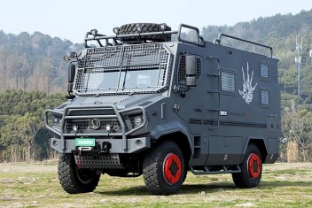 東風(fēng)猛士甲四驅(qū)越野房車